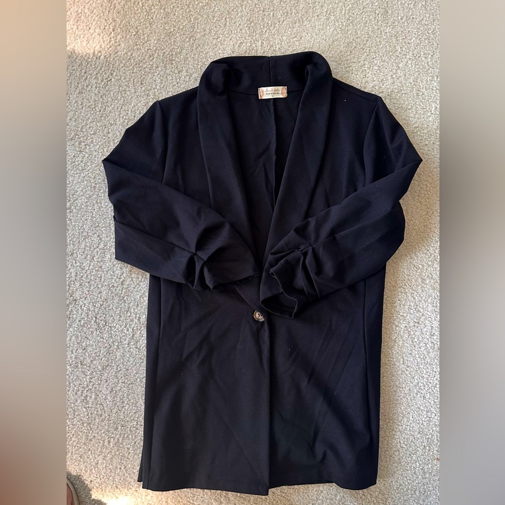 Altar’d State black single button blazer - never been worn!